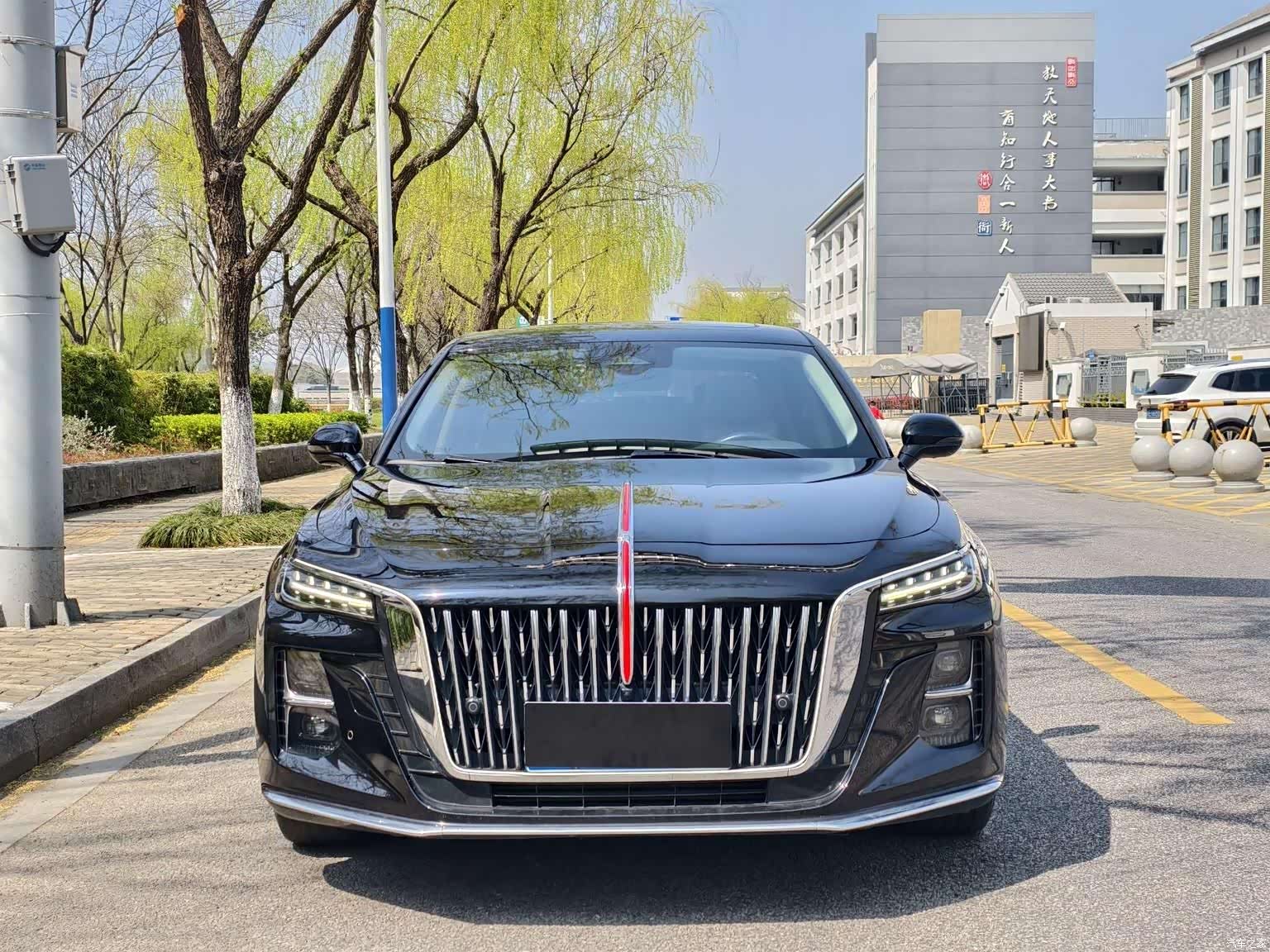 Hongqi H5, 2023 2