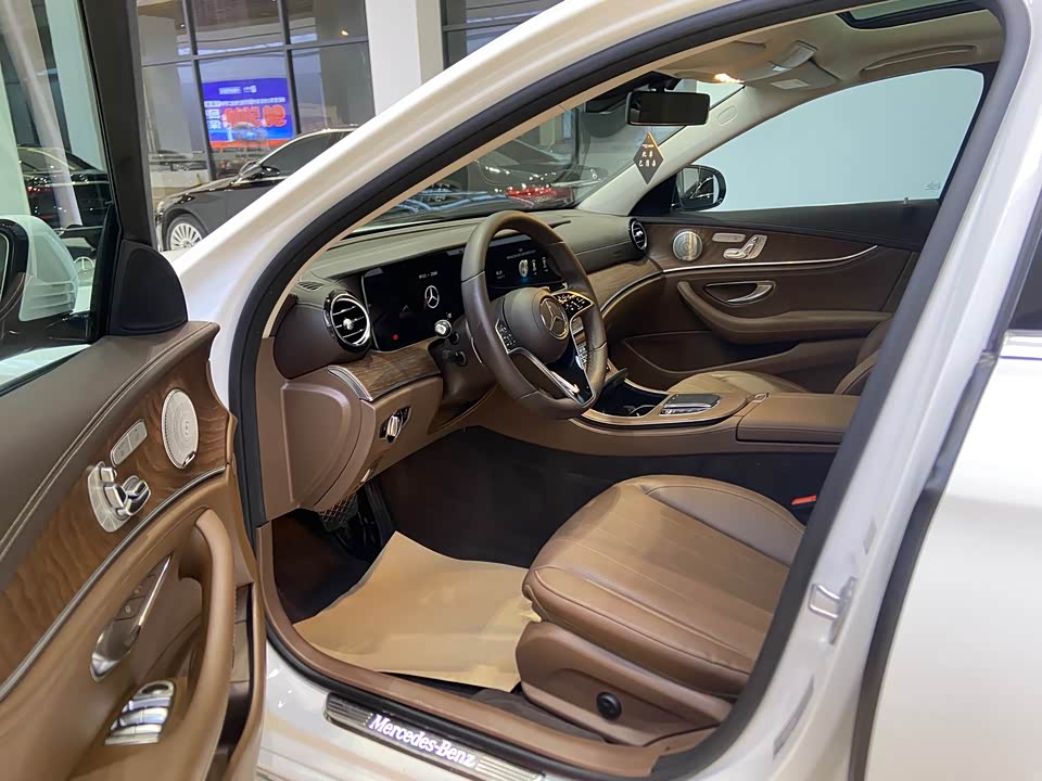 Mercedes-Benz E-class Mercedes-Benz E-class