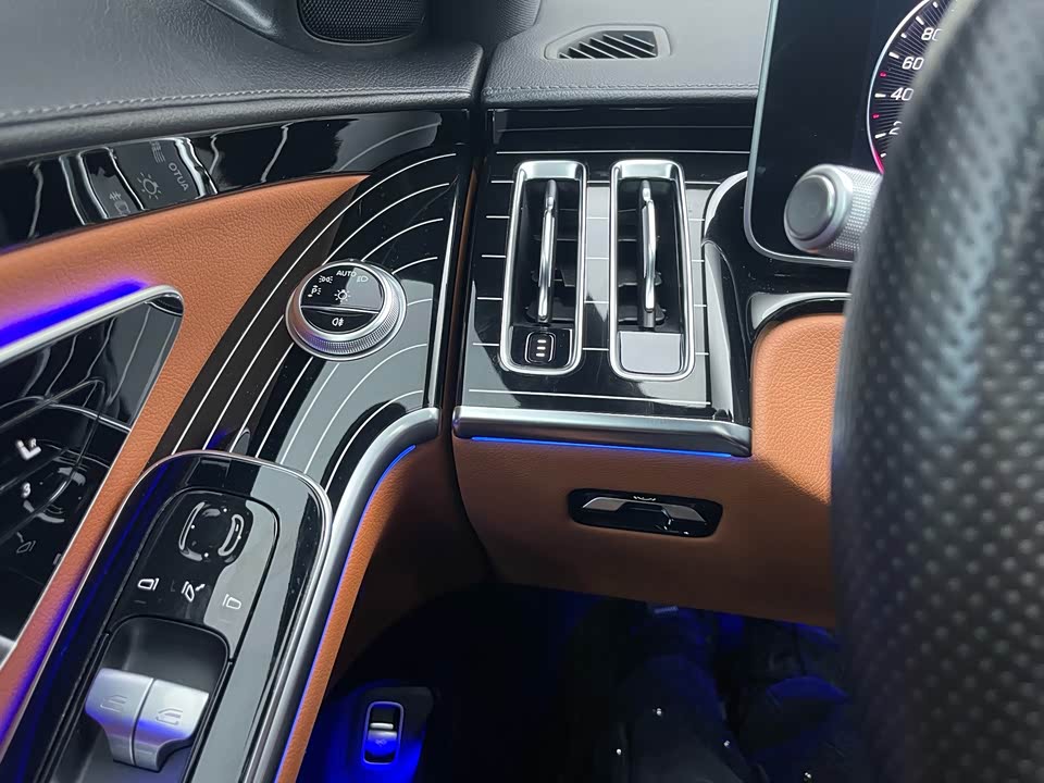 Mercedes-Benz S-class