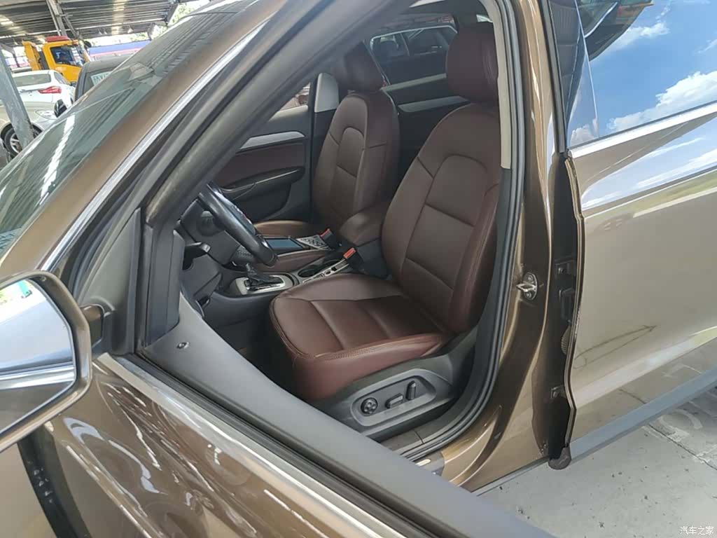 Audi Q3, 2014 15