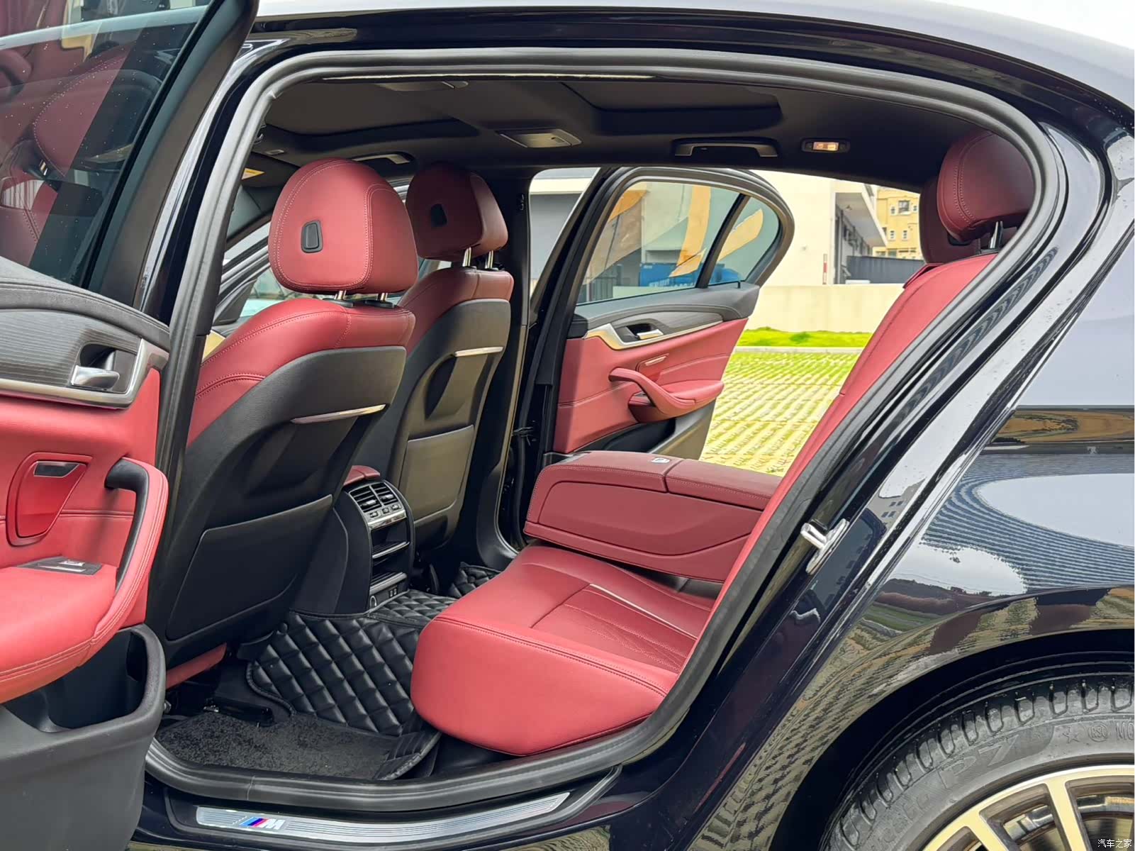 BMW 5 Series, 2020 9