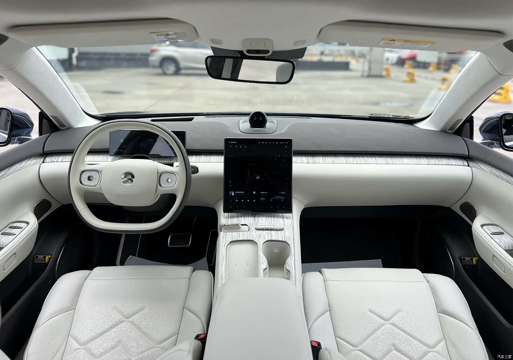 NIO ET7, 2022 8