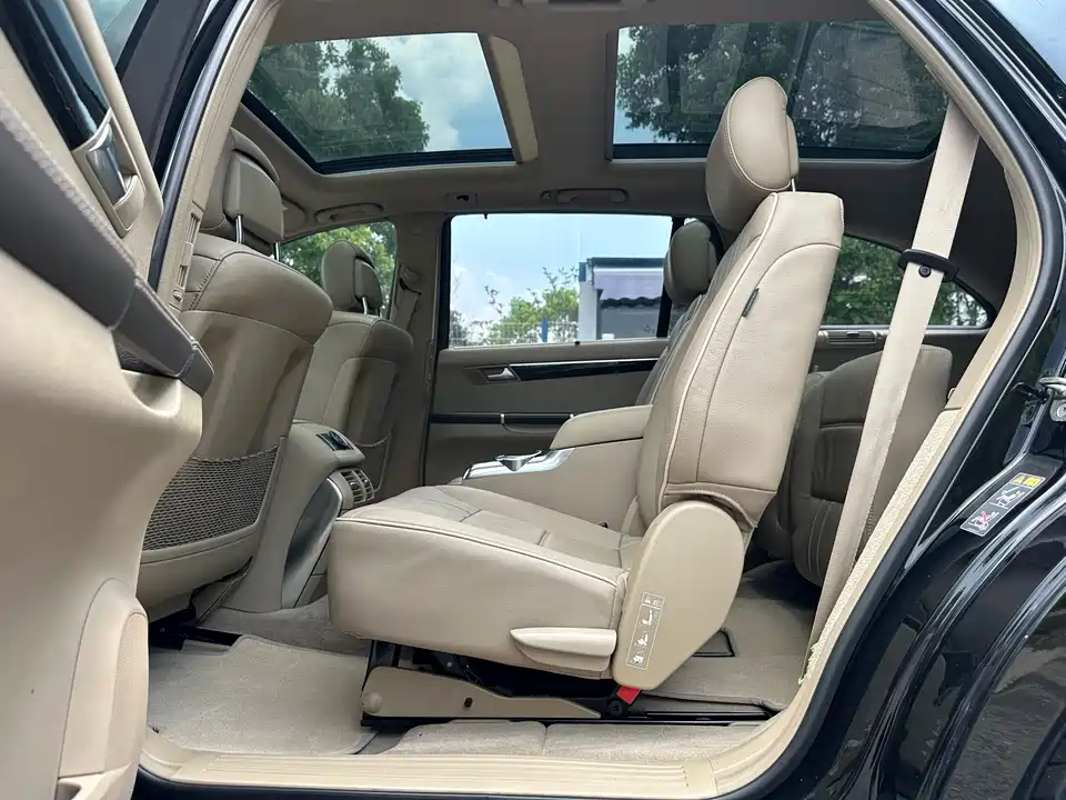 Mercedes-Benz R-class