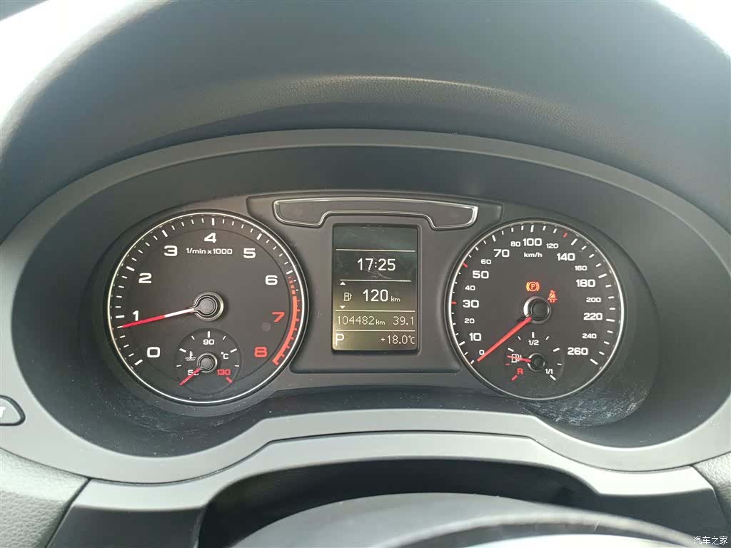 Audi Q3, 2019 4