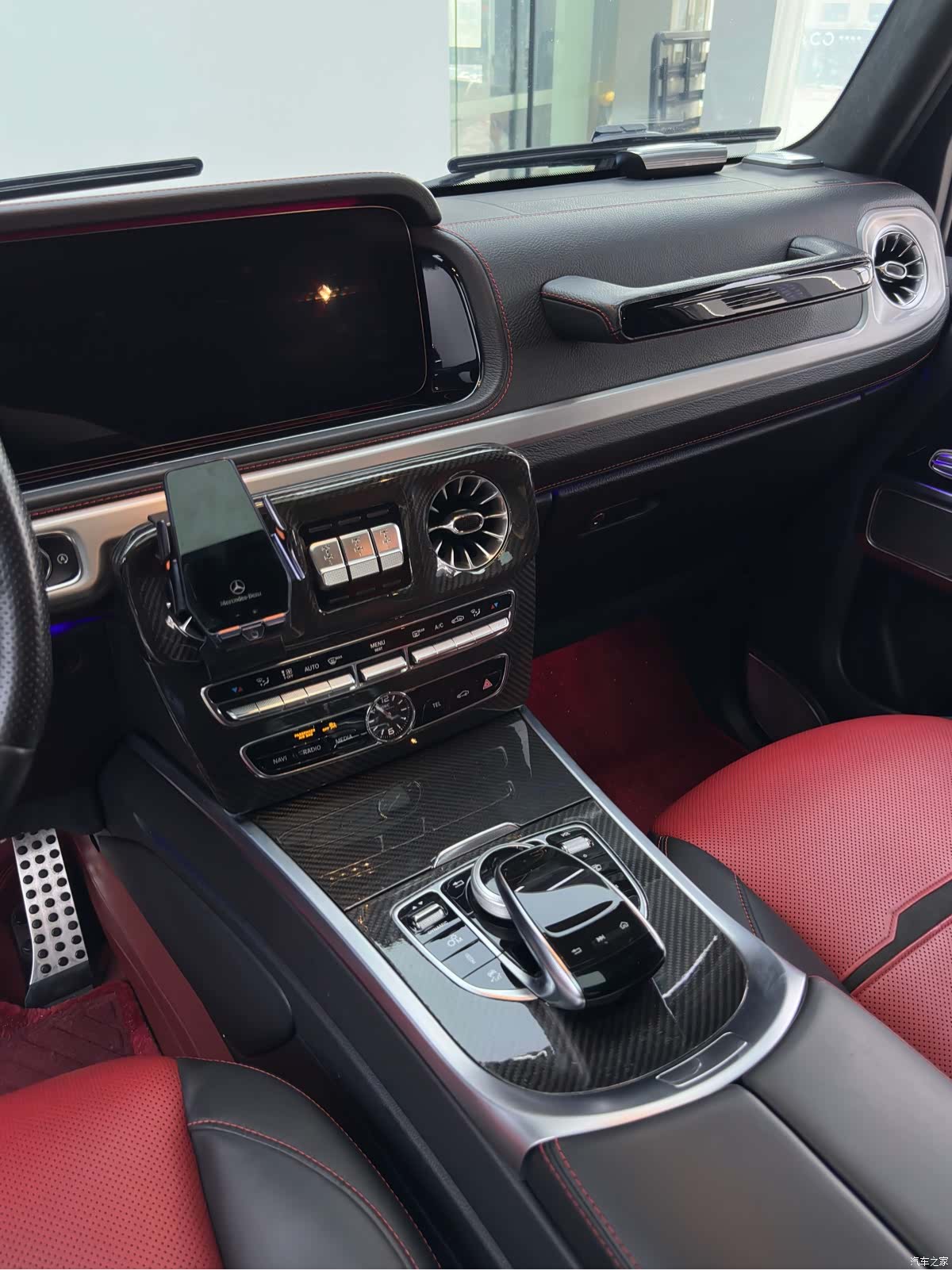 Mercedes-Benz G-Class, 2019 19