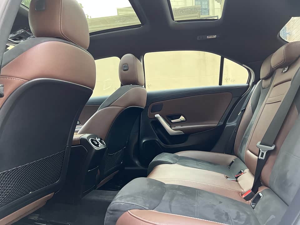 Mercedes-Benz Class A Mercedes-Benz Class A