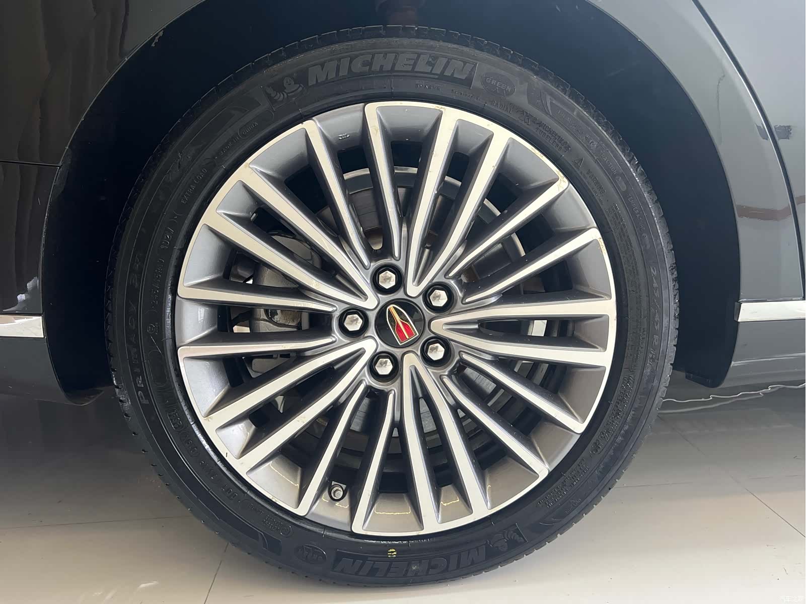 Hongqi H9, 2022 15