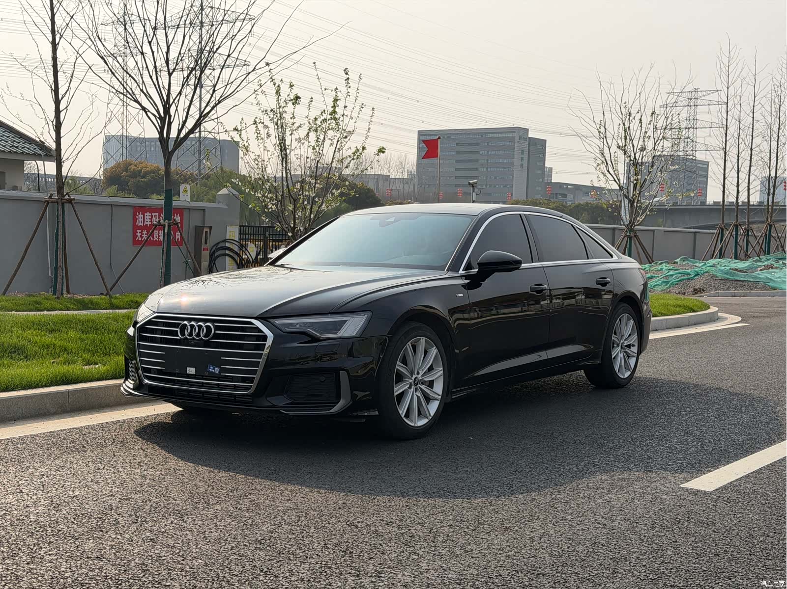 Audi A6L, 2022 1