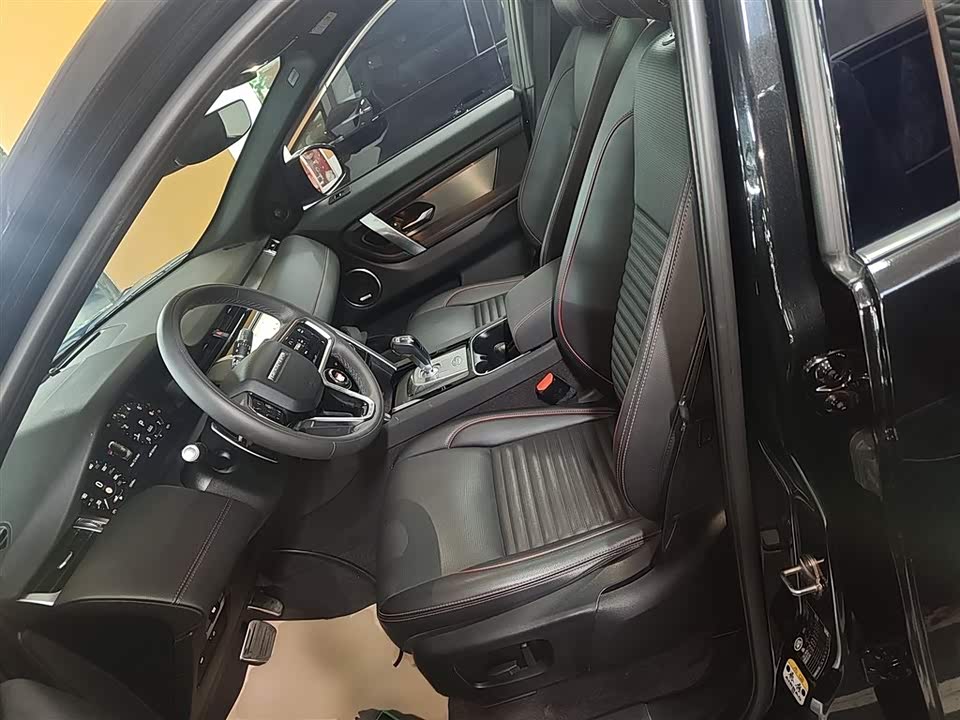 Land Rover Discover sports