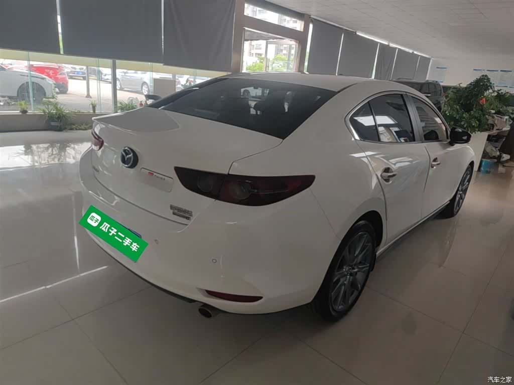Mazda Mazda3, 2025 7