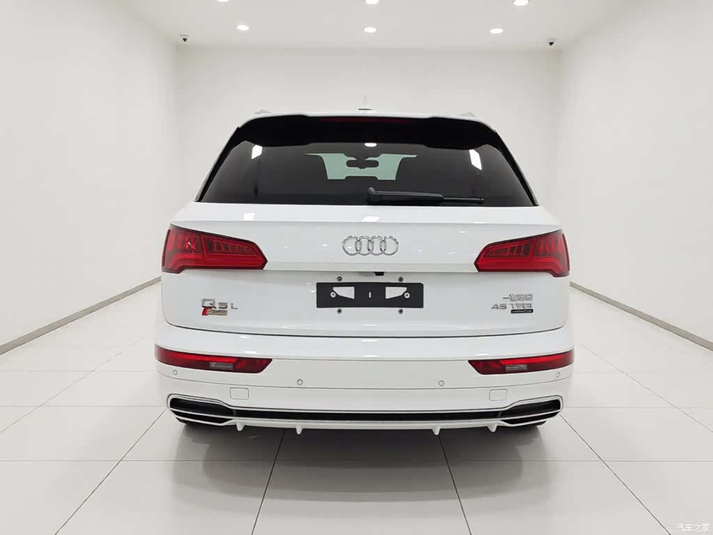 Audi Q5L, 2020 4