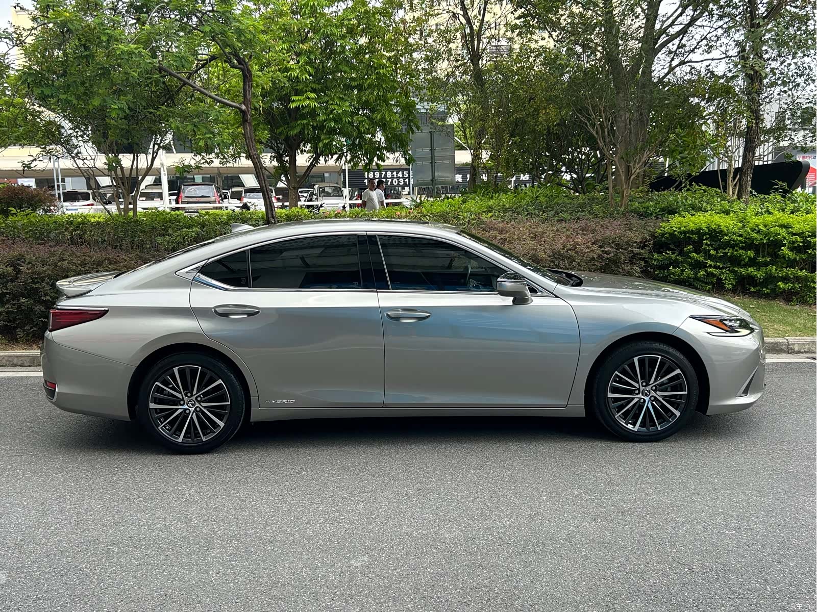 Lexus ES, 2022 7