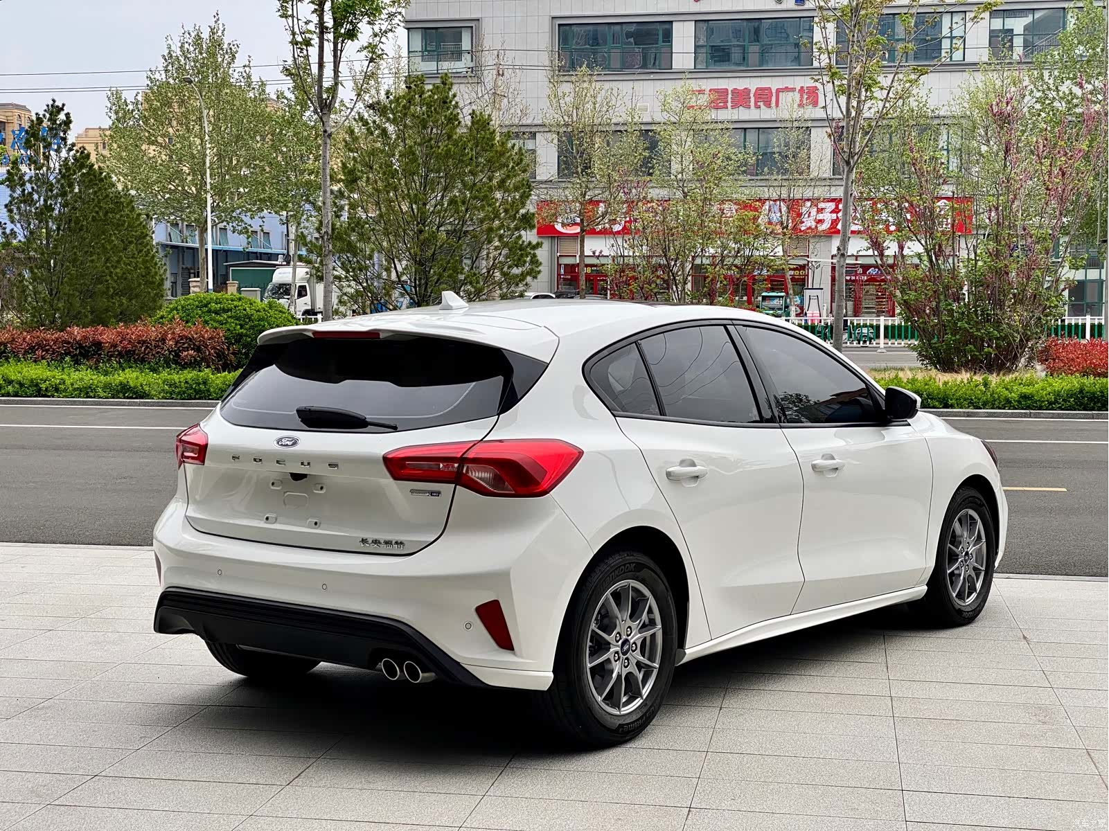 Ford Focus, 2022 9