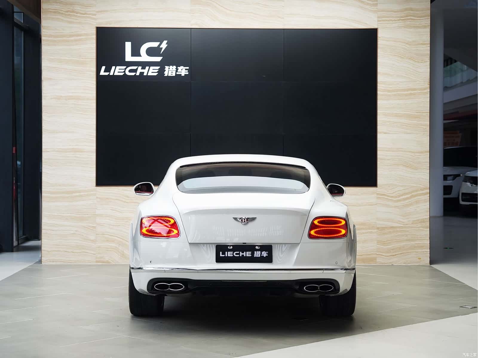 Bentley Continental GT, 2017 14
