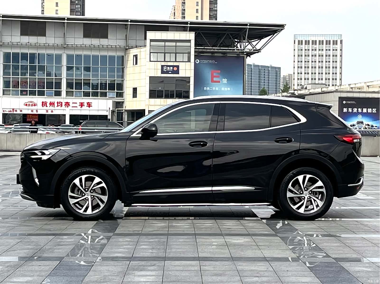 Buick Envision, 2021 3