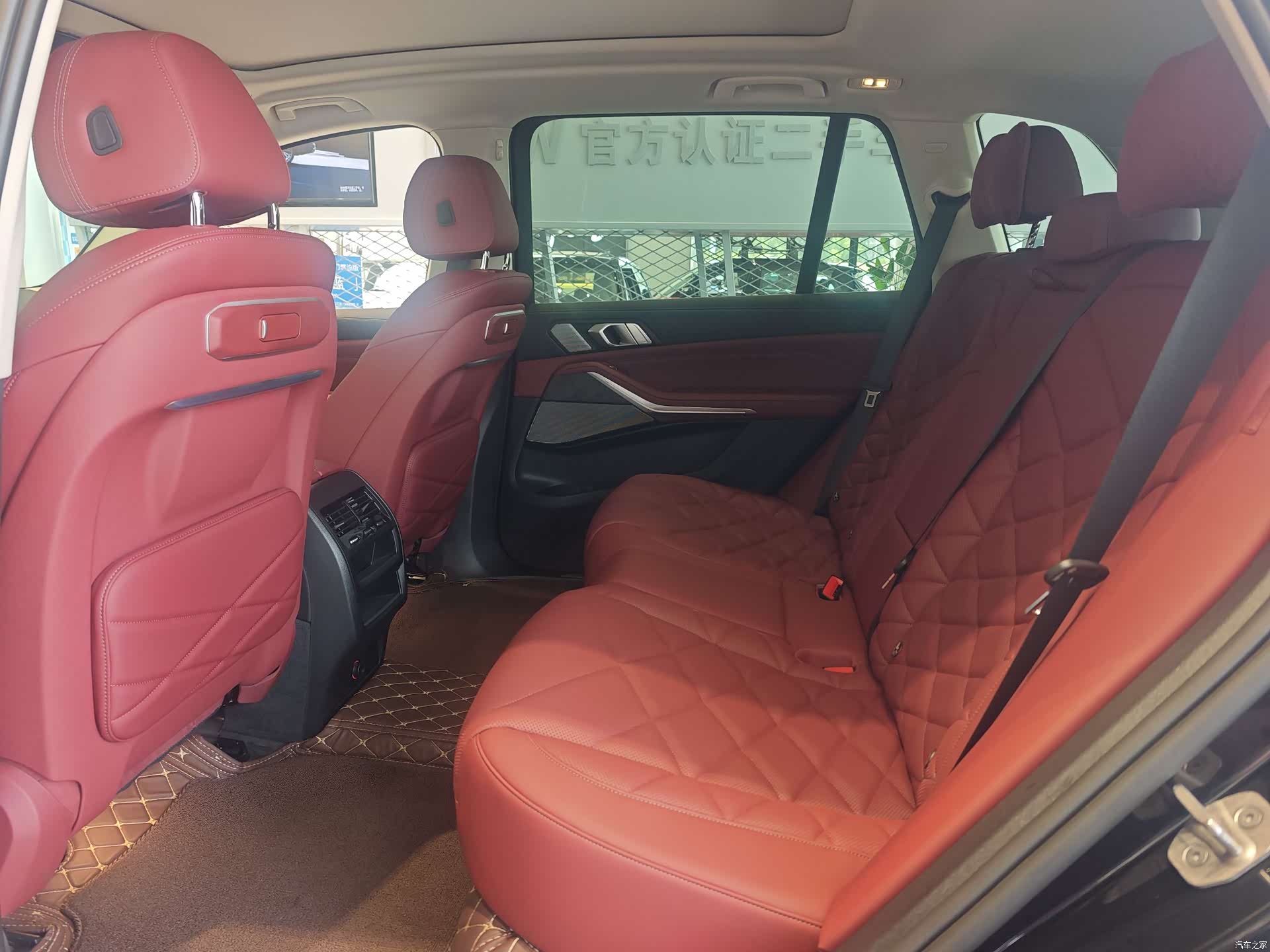 BMW X5, 2025 все фото