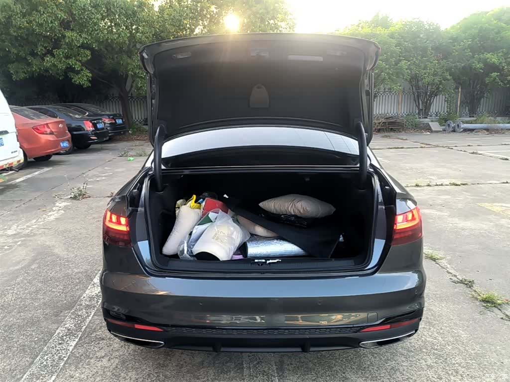 Audi A4L, 2023 15