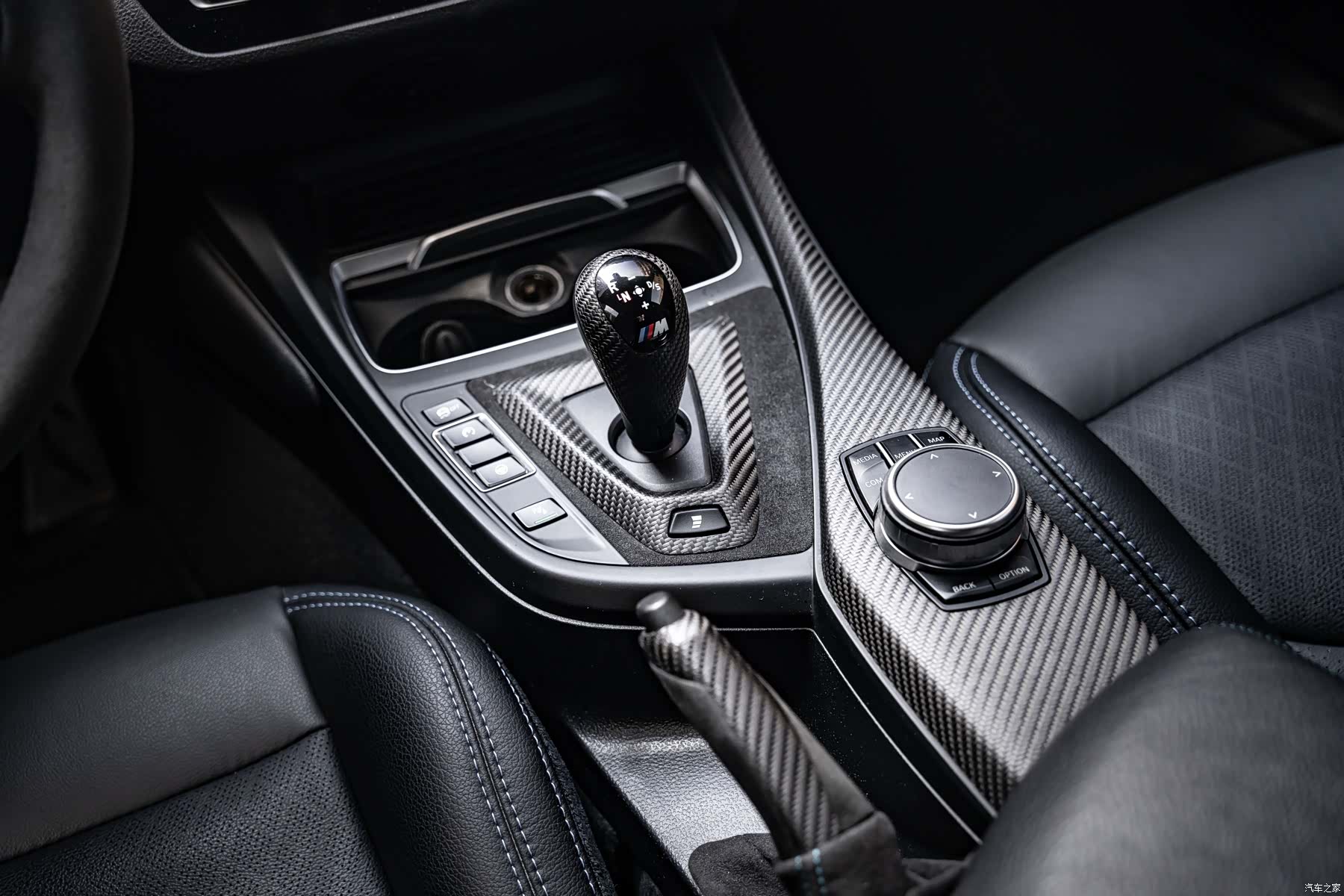 BMW M2, 2019 15