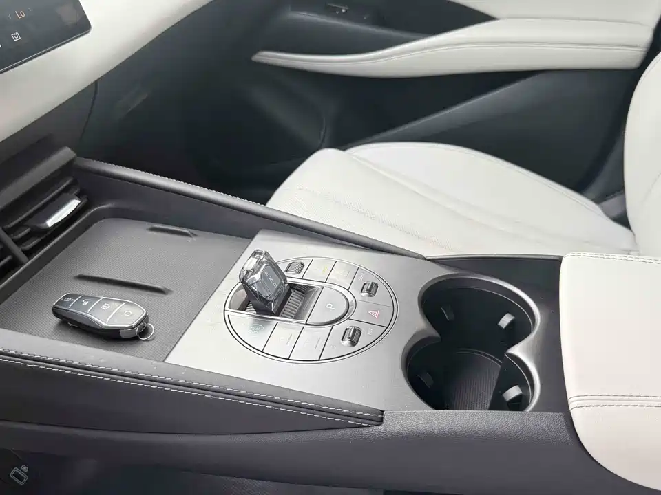 BYD Seal 06