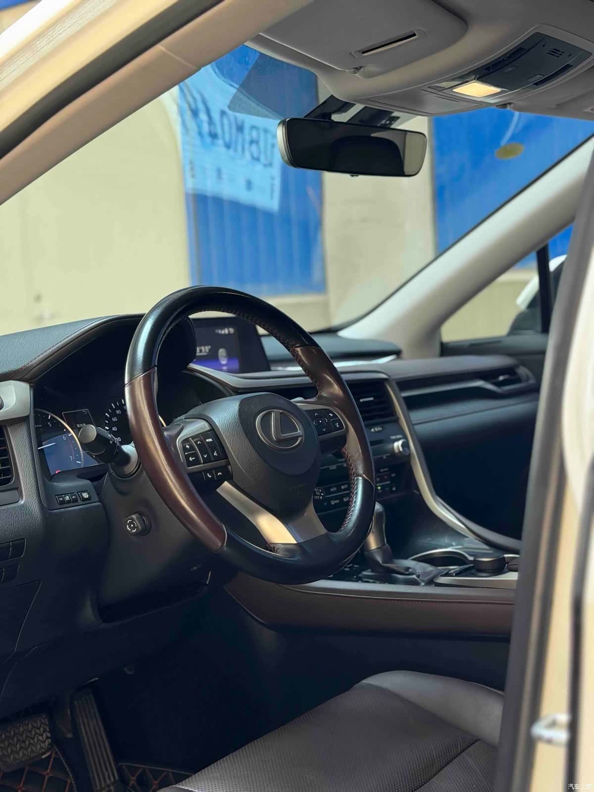 Lexus RX, 2016 7