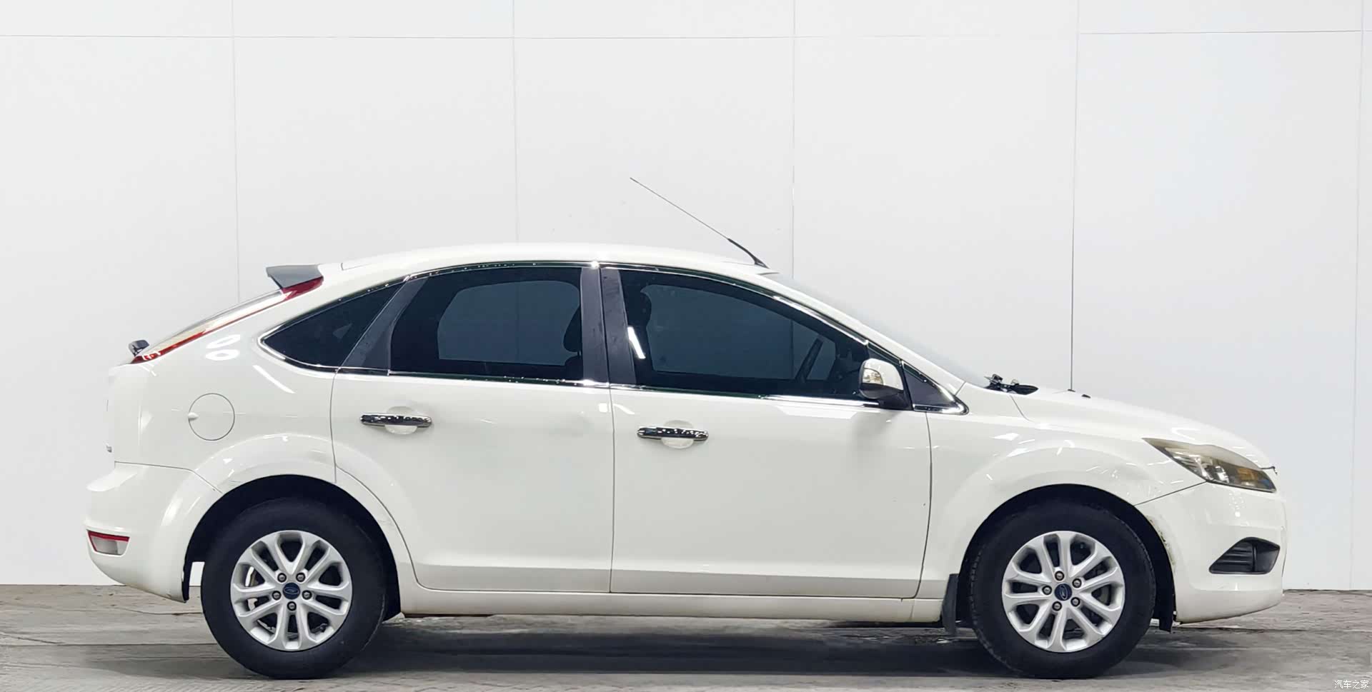 Ford Focus, 2013 8