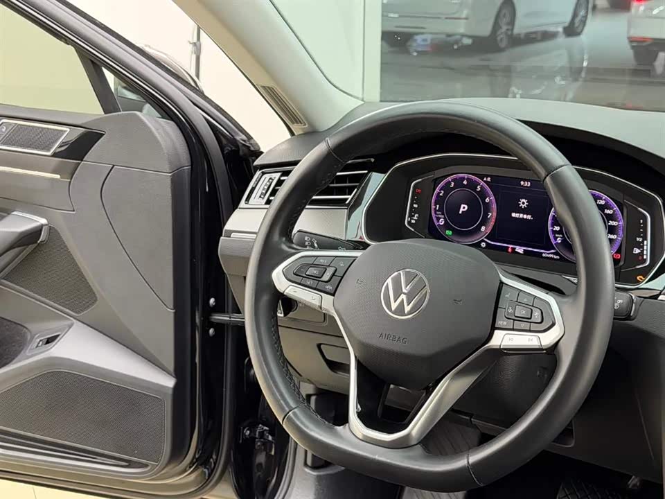 Volkswagen Magotan