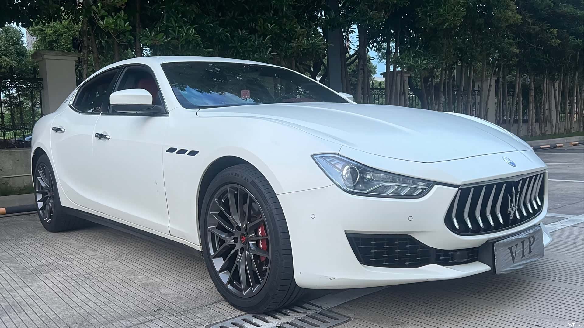 Maserati Ghibli, 2021 3