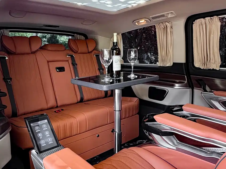 Mercedes-Benz V-class