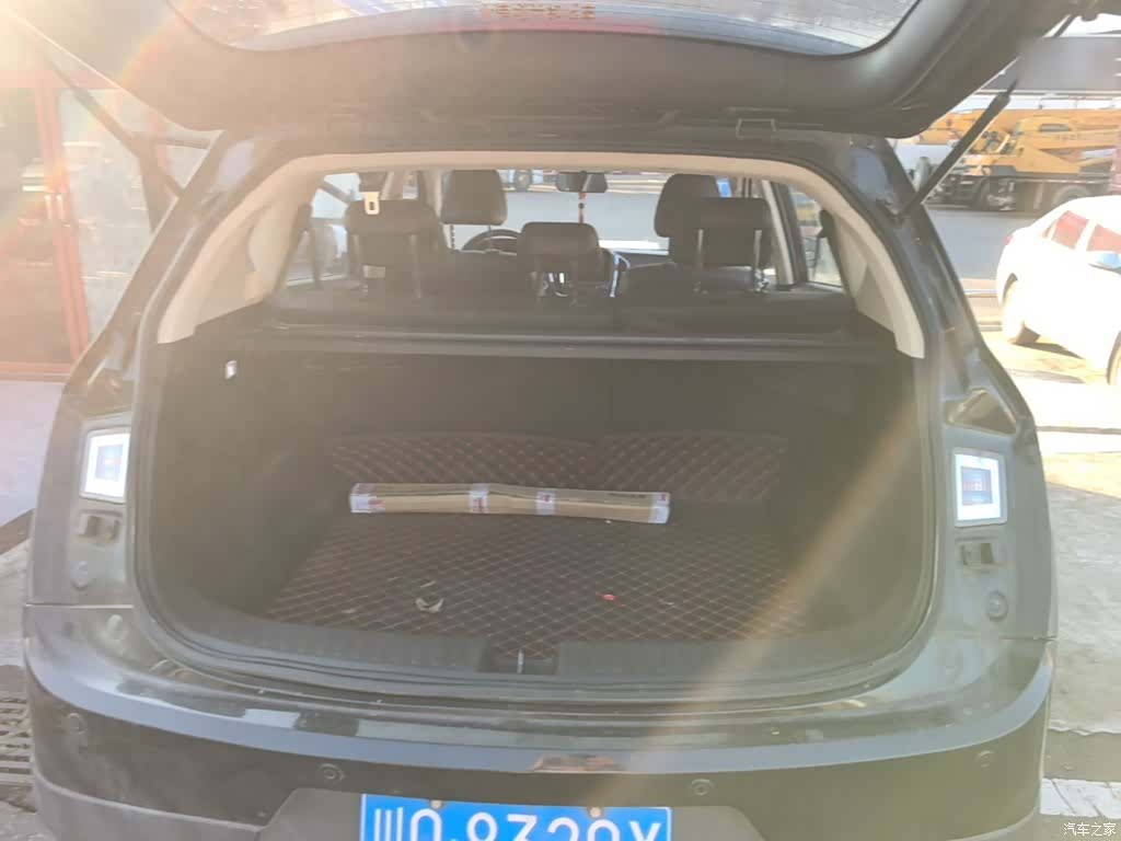 Wuling 560, 2016 19