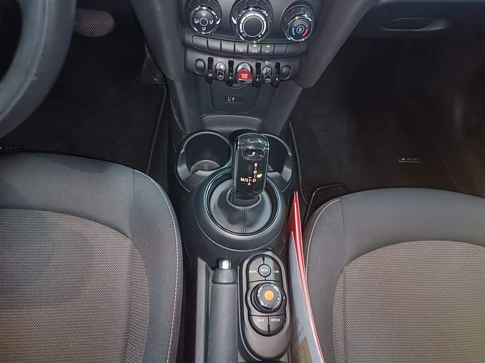 MINI MINI