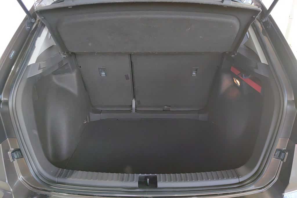 Volkswagen Tharu, 2019 4