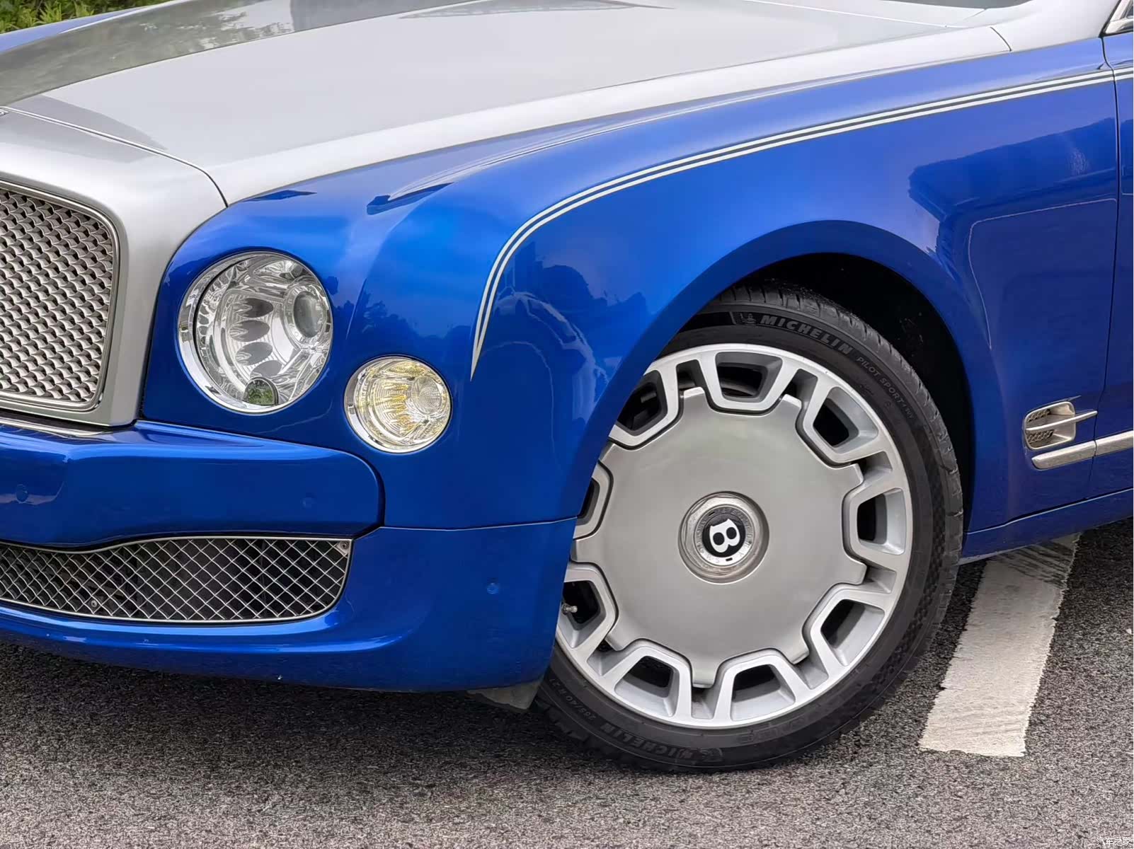 Bentley Mulsanne, 2013 4
