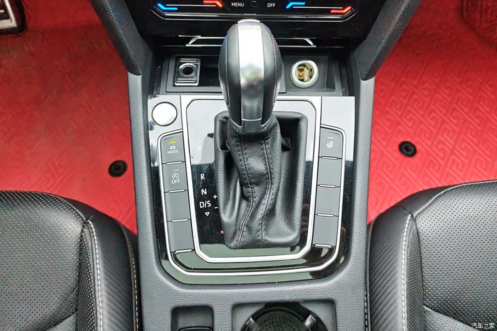 Volkswagen CC, 2020 16