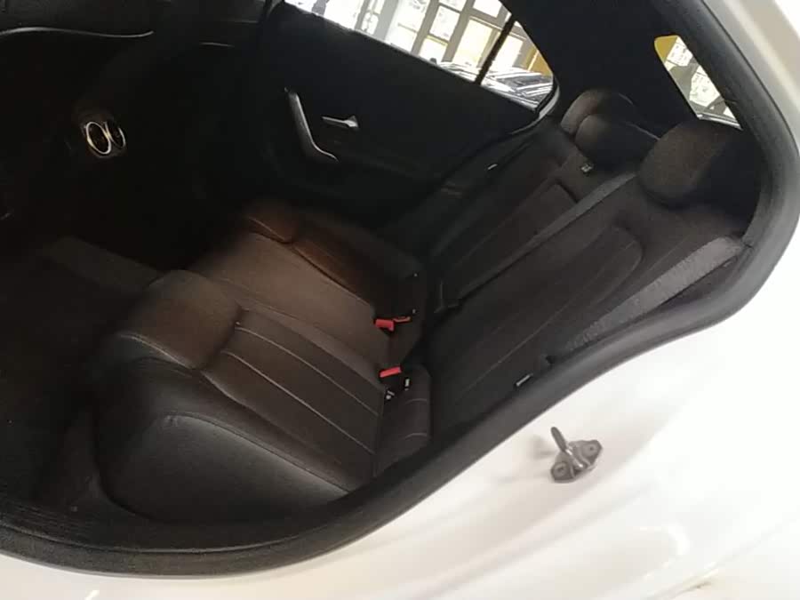Mercedes-Benz A-Class 2021, фото 17