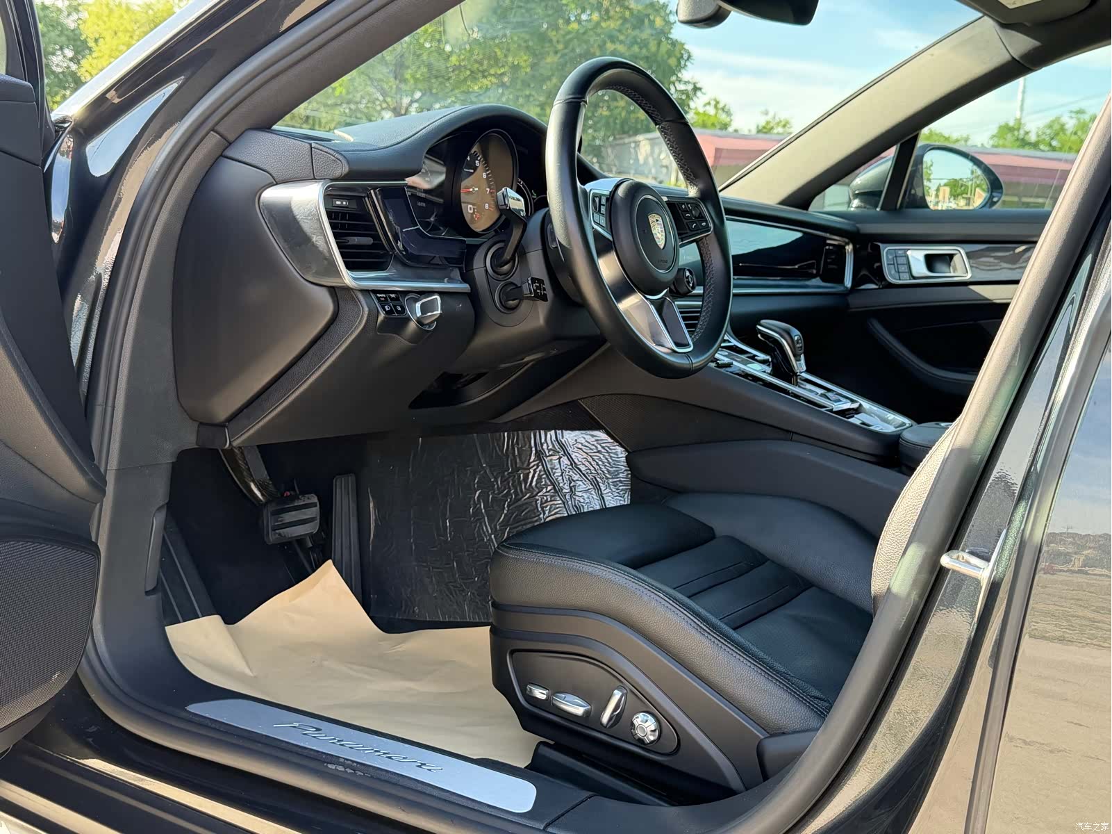 Porsche Panamera, 2019 9