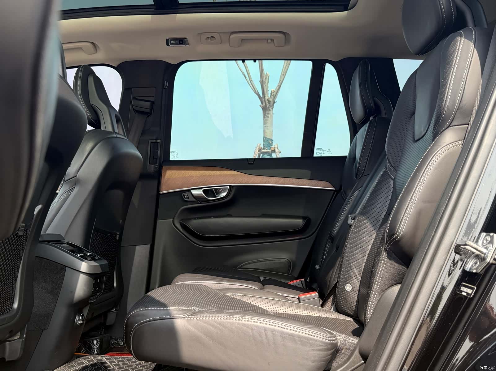 Volvo XC90, 2017 10