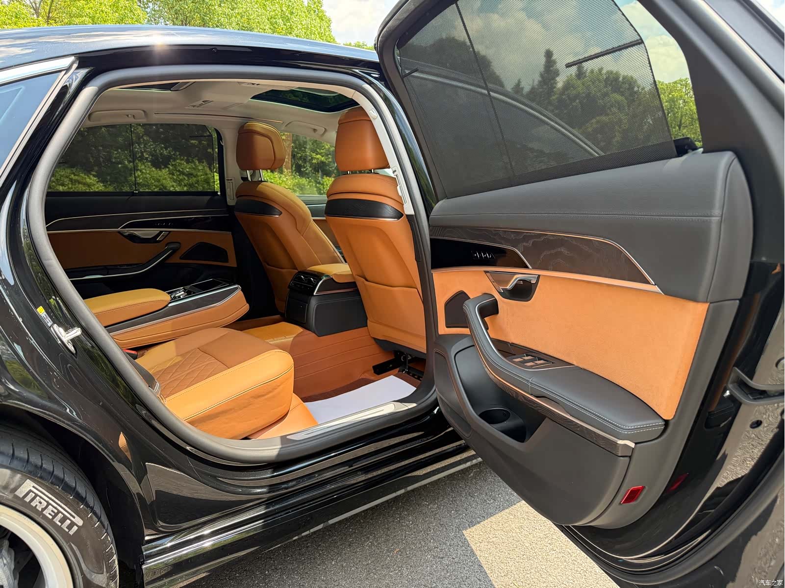 Audi A8L, 2023 9