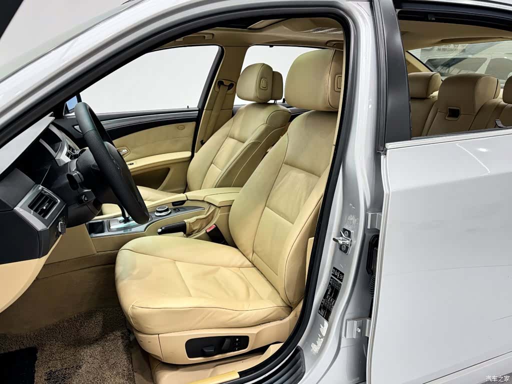 BMW 5 Series, 2008 9