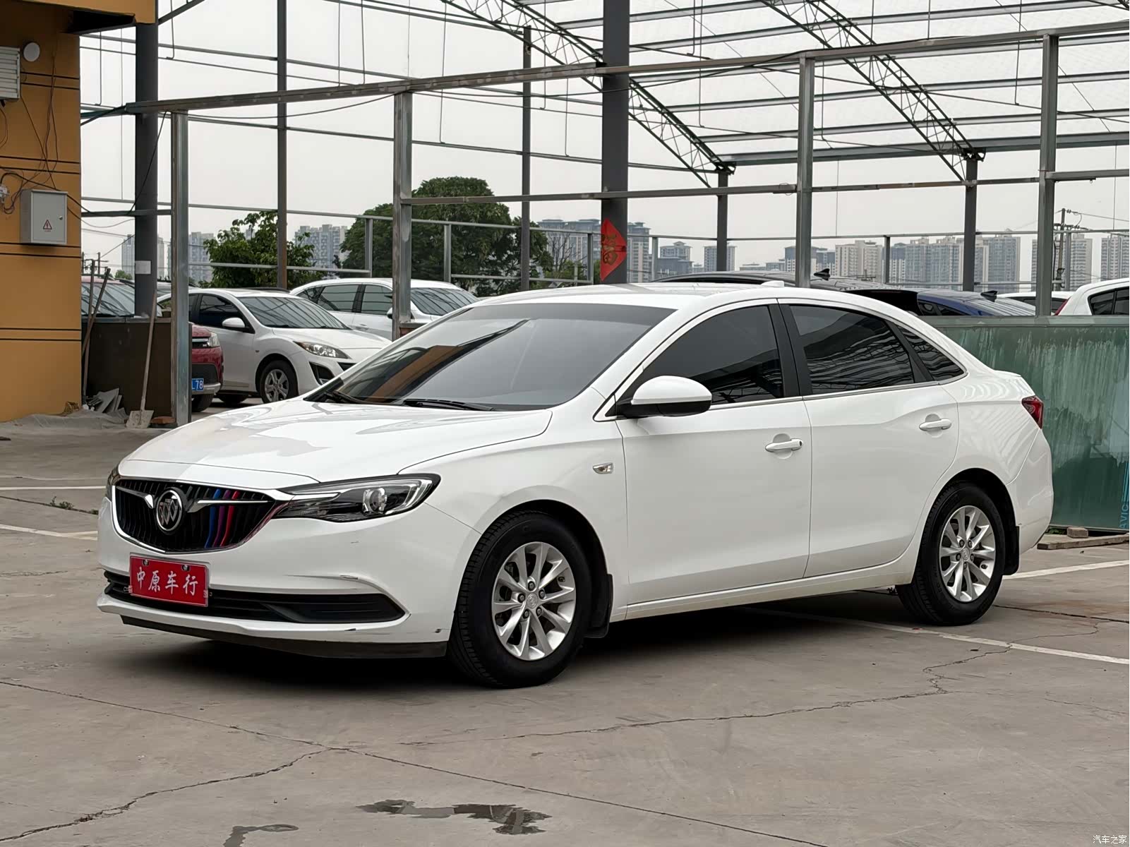 Buick V, 2018 1
