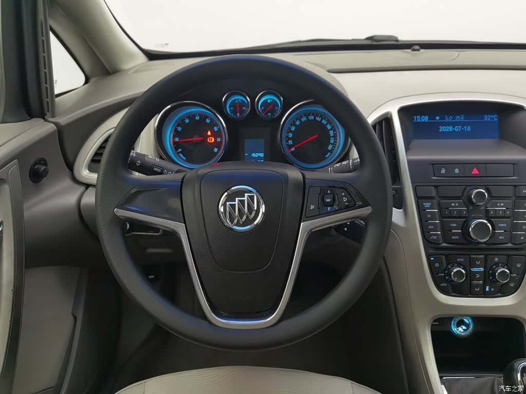 Buick XT, 2014 11