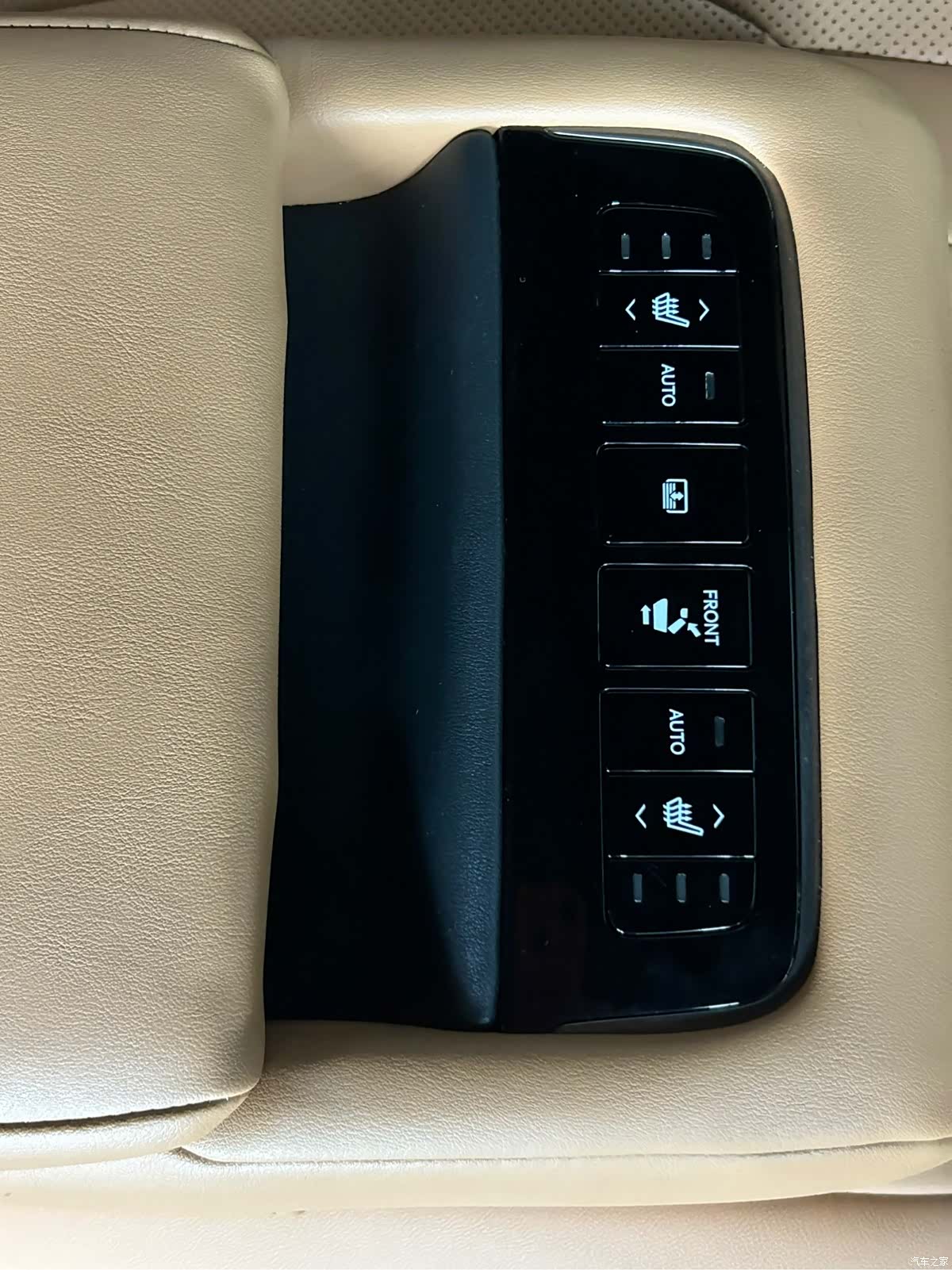Lexus LS, 2021 25