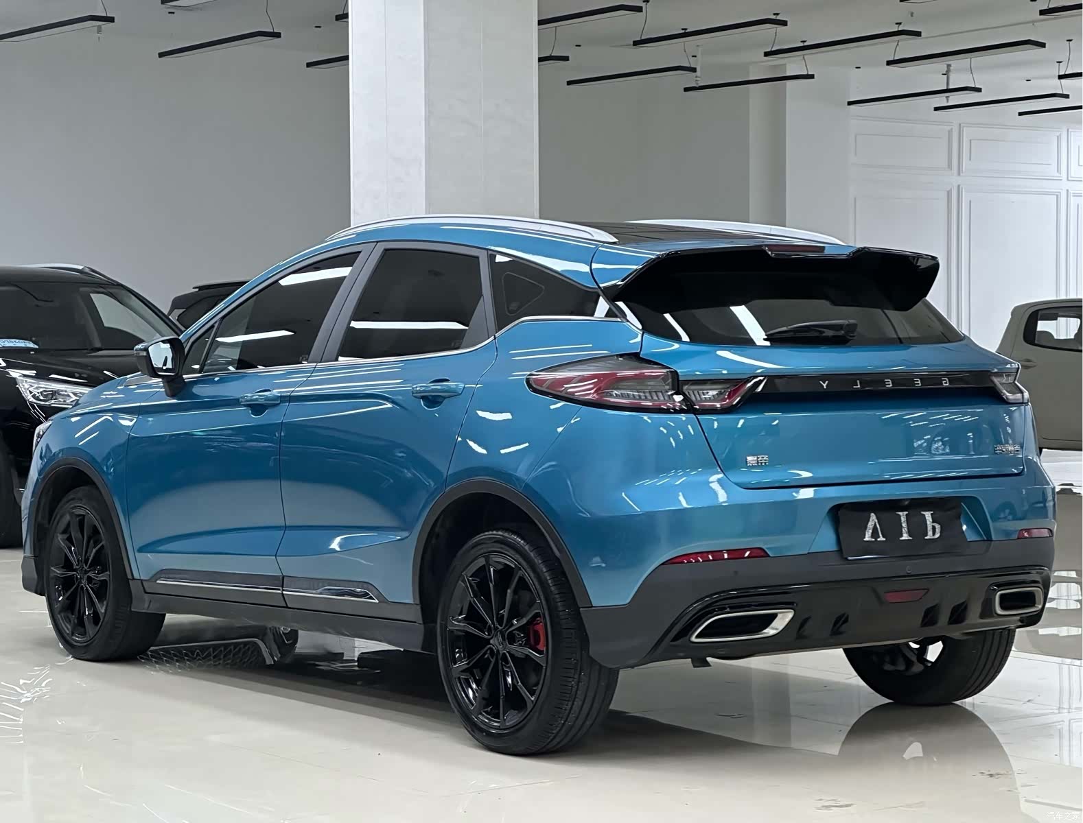 Geely Emgrand, 2022 19