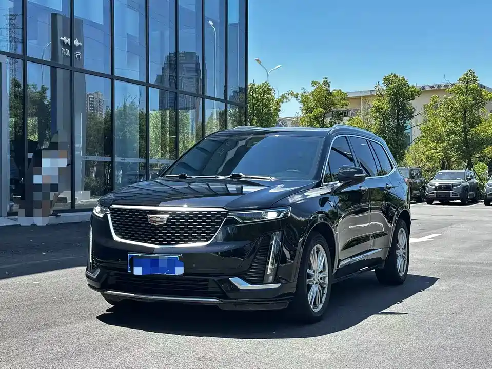 Cadillac XT6