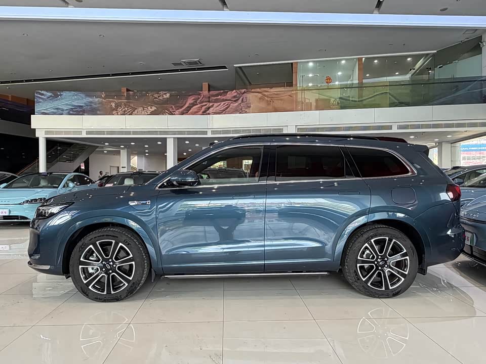 AITO Ask the world M7