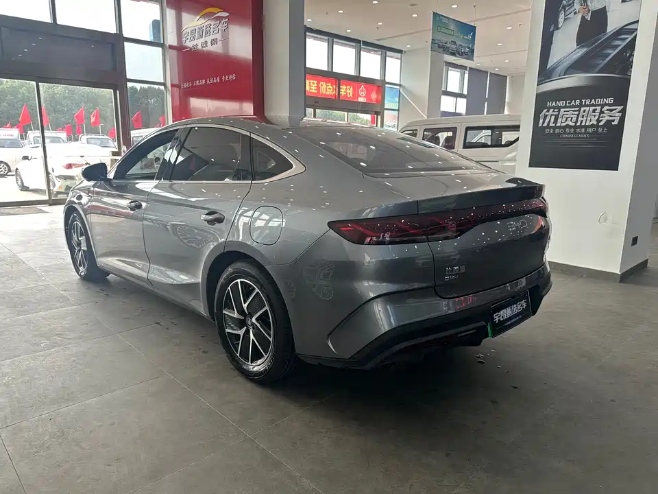 BYD Qin L