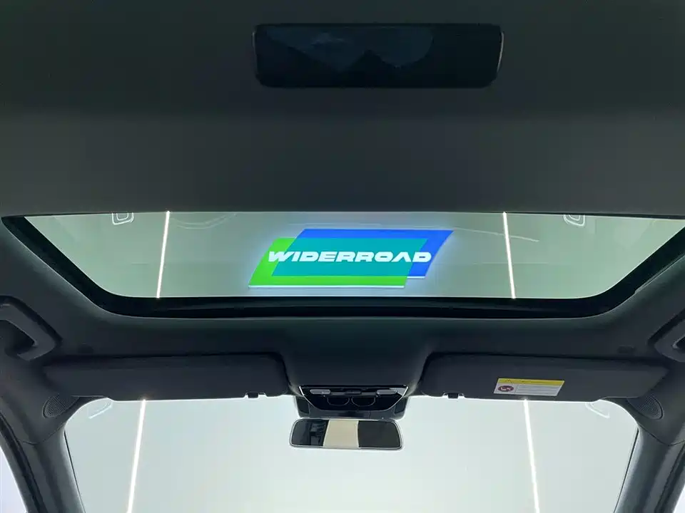 Li Auto Ideal L8