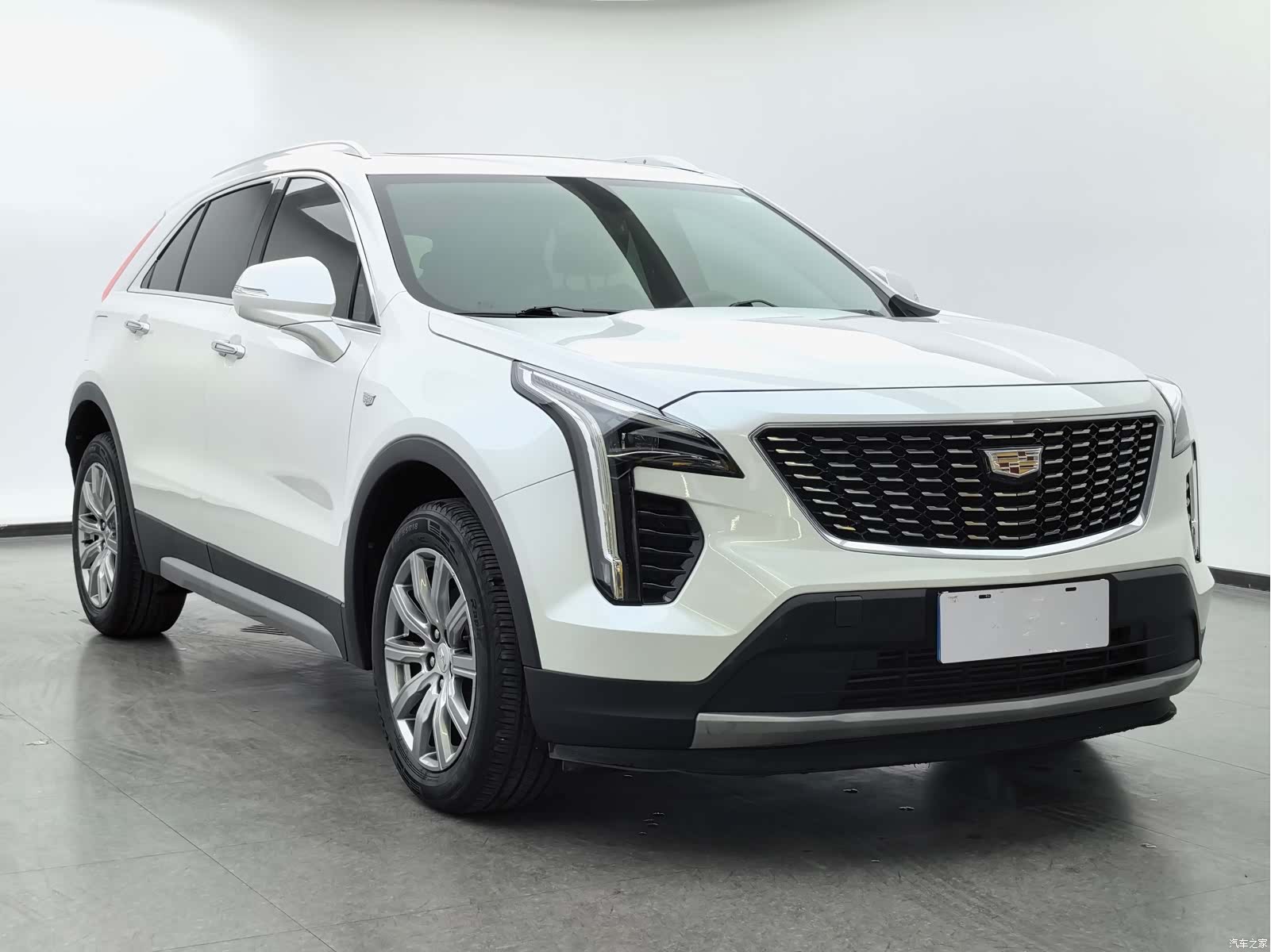 Cadillac XT4, 2019 3