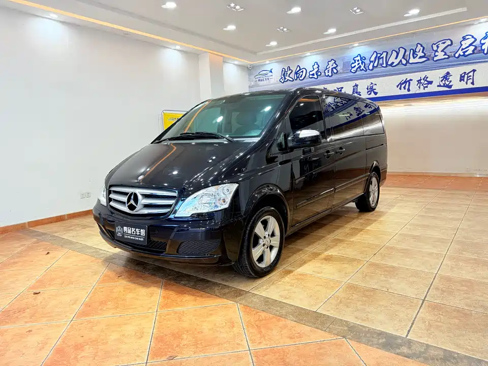 Mercedes-Benz Viano
