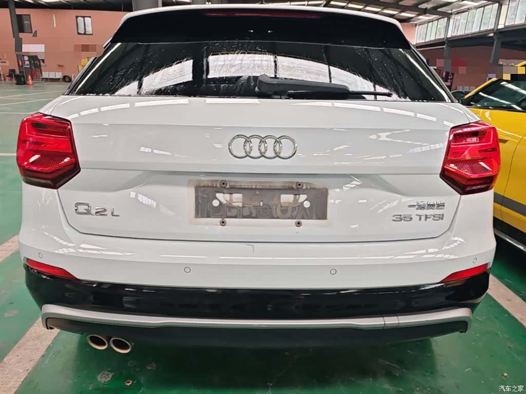 Audi Q2L, 2021 6