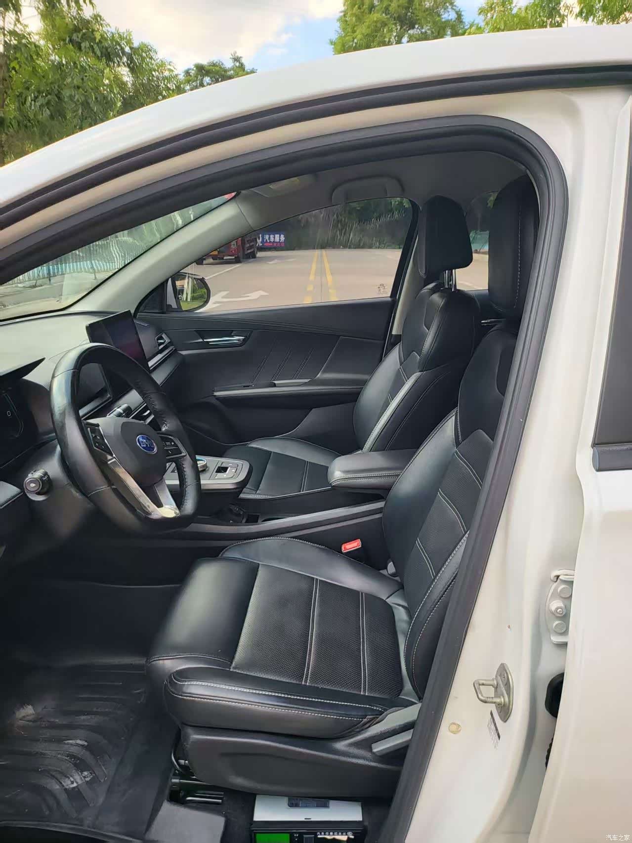 BYD E2, 2022 все фото